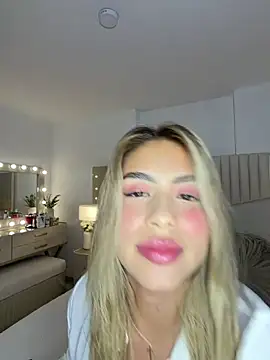  laura 02 online show from February 2026 11:34:02 PM