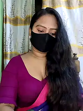 Snapshot of Idhika_Paul chatting on February 2025 02:29:02 PM Idhika Paul online show from February 2025 02:29:02 PM