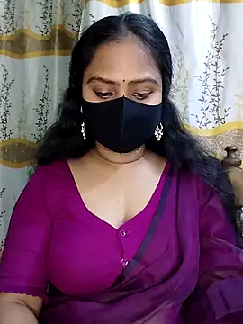Snapshot of Idhika_Paul chatting on February 2025 08:45:01 PM Idhika Paul online show from February 2025 08:45:01 PM