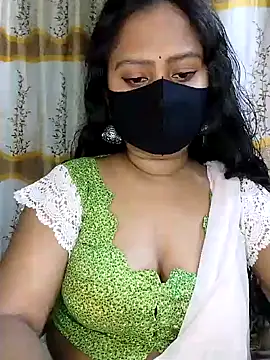 Snapshot of Idhika_Paul chatting on February 2025 09:15:02 PM Idhika Paul online show from February 2025 09:15:02 PM