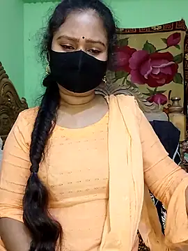 Snapshot of Idhika_Paul chatting on February 2025 02:19:02 AM Idhika Paul online show from February 2025 02:19:02 AM