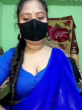 Snapshot of Idhika_Paul chatting on February 2025 07:09:01 PM Idhika Paul online show from February 2025 07:09:01 PM
