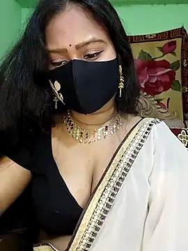Snapshot of Idhika_Paul chatting on March 2025 05:16:01 AM Idhika Paul online show from March 2025 05:16:01 AM