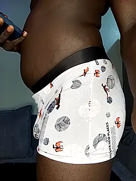 Snapshot of MaskedGQ chatting on February 2026 08:13:01 AM MaskedGQ online show from February 2026 08:13:01 AM