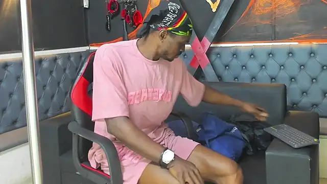 Terrance z online show from October 2025 07:51:01 PM