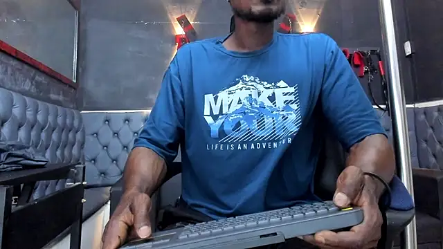 Terrance z online show from February 2026 08:07:02 PM