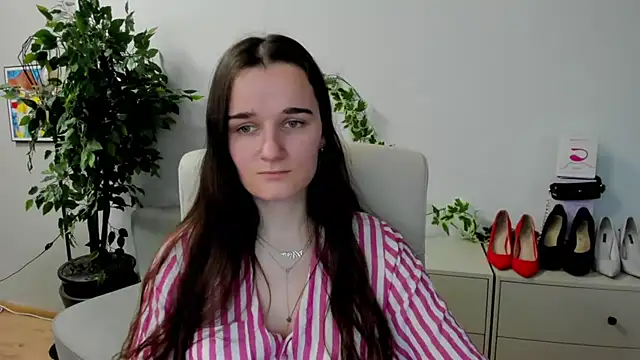 Snapshot of KateDelight chatting on February 2026 02:46:01 PM KateDelight online show from February 2026 02:46:01 PM