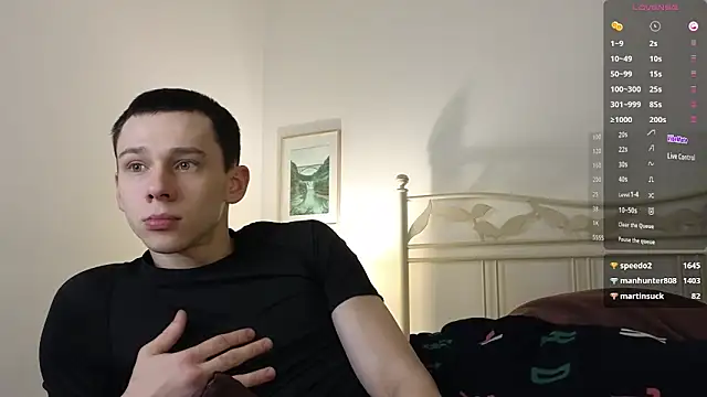 Snapshot of R1mmo__ chatting on December 2024 03:21:01 PM R1mmo online show from December 2024 03:21:01 PM