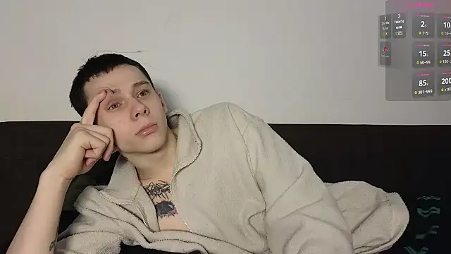 Snapshot of R1mmo__ chatting on February 2025 08:48:01 AM R1mmo online show from February 2025 08:48:01 AM