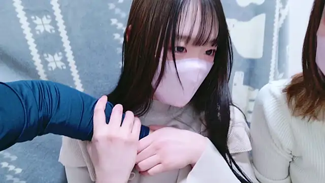 ayu yu xo online show from January 2025 04:55:02 PM