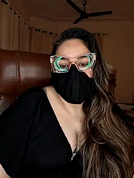 SEXY-Sardarni online show from December 2024 03:31:02 PM