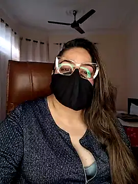 SEXY-Sardarni online show from January 2025 09:24:01 AM