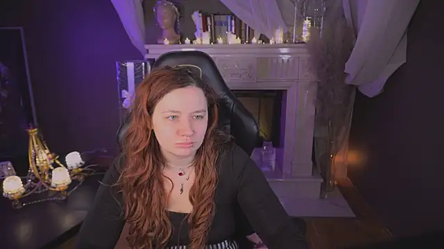 carolina elf online show from November 2025 12:17:01 PM