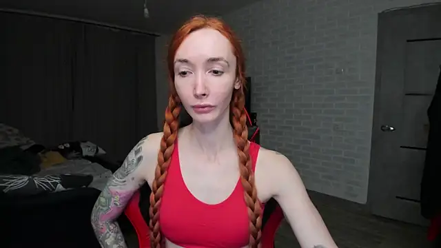 Roxy Silver online show from November 2025 04:53:01 PM