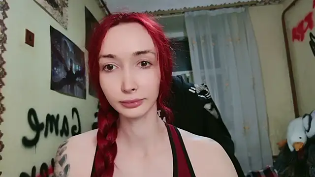 Snapshot of Roxy_Silver chatting on July 2026 09:58:02 PM Roxy Silver online show from July 2026 09:58:02 PM