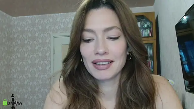 alicia spicy online show from November 2025 04:44:02 AM