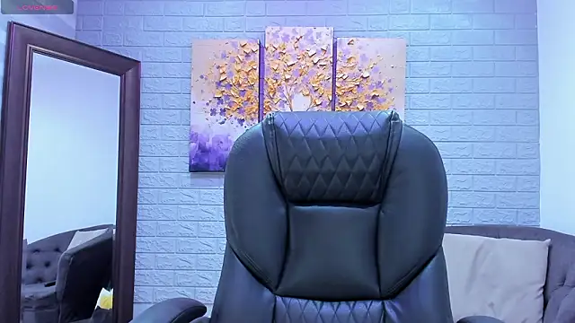  LaraMom  online show from March 2026 05:52:02 PM