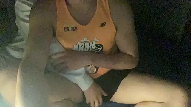 FRIENDLY-GIANT89 online show from January 2025 09:55:02 PM