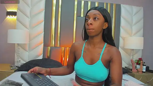 Snapshot of Anny_osorio chatting on November 2025 12:31:02 PM Anny osorio online show from November 2025 12:31:02 PM