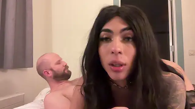 Snapshot of babybriexxx chatting on December 2025 04:14:01 PM babybriexxx online show from December 2025 04:14:01 PM