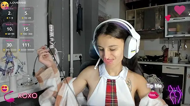  Nika Kik online show from November 2025 04:18:02 PM