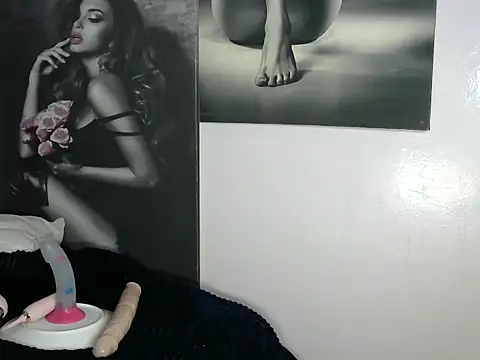 Petite lexii online show from December 2025 09:52:02 PM