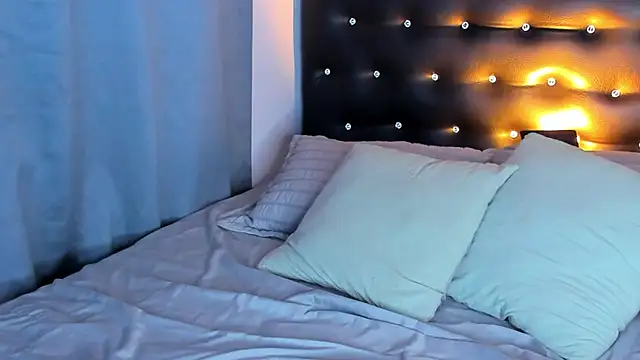 alicerizooo online show from March 2025 12:20:02 AM