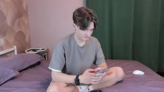 Snapshot of Ian_Flor chatting on May 2026 11:51:01 AM Ian Flor online show from May 2026 11:51:01 AM