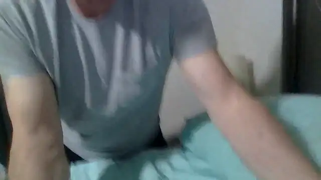 Snapshot of pjkrun66 chatting on November 2025 11:32:02 AM pjkrun66 online show from November 2025 11:32:02 AM