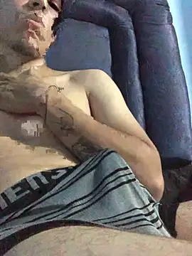 Snapshot of Edanvvv chatting on September 2025 10:37:01 PM Edanvvv online show from September 2025 10:37:01 PM