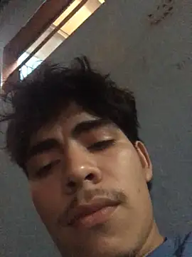 Snapshot of Edanvvv chatting on October 2025 10:04:01 PM Edanvvv online show from October 2025 10:04:01 PM