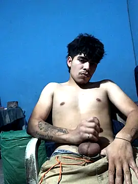 Snapshot of Edanvvv chatting on October 2025 10:21:01 PM Edanvvv online show from October 2025 10:21:01 PM