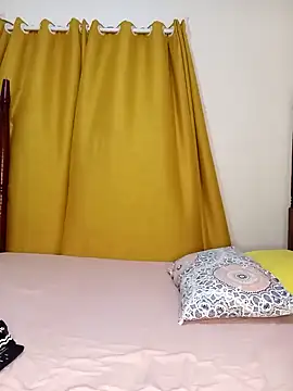 Ayrella02 online show from December 2024 03:37:01 PM