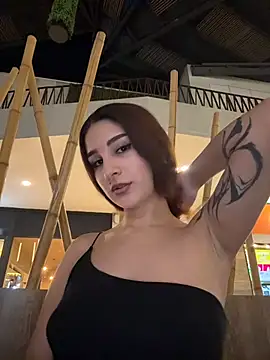 Snapshot of Mon_Cherry chatting on February 2026 01:23:02 AM Mon Cherry online show from February 2026 01:23:02 AM