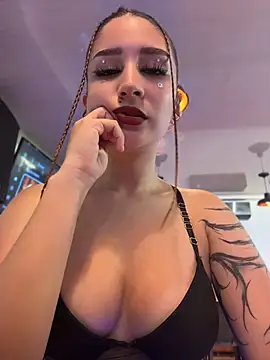 Mon Cherry online show from April 2026 01:23:02 AM