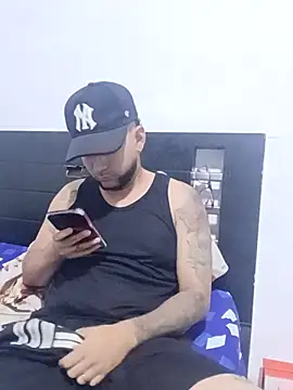 Snapshot of sexjim01 chatting on July 2026 11:01:02 PM sexjim01 online show from July 2026 11:01:02 PM