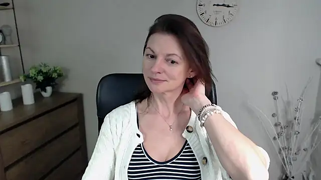 VivianWILD online show from January 2025 10:11:02 AM