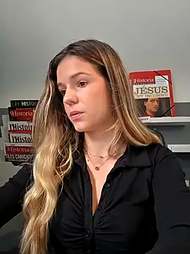 lucie mehott online show from October 2025 08:00:01 AM