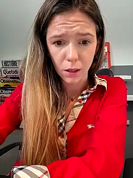 lucie mehott online show from October 2025 09:10:01 AM