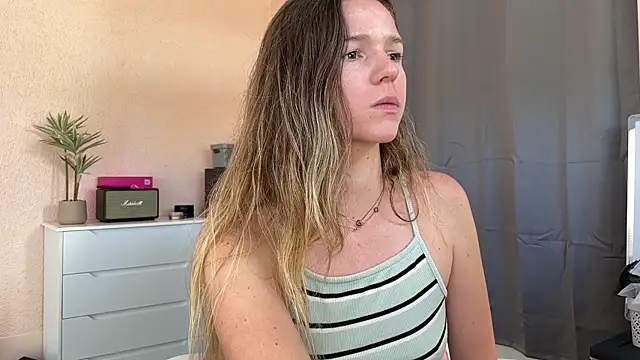 lucie mehott online show from April 2026 08:34:01 AM