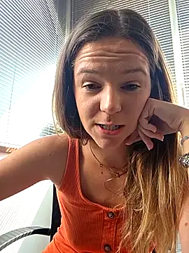 lucie mehott online show from July 2026 08:45:02 AM