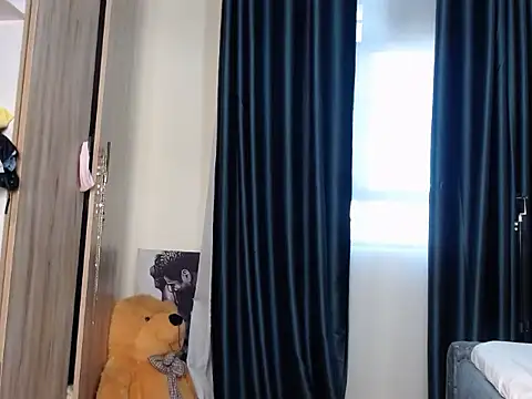 TeenieReeny online show from March 2026 02:11:02 PM