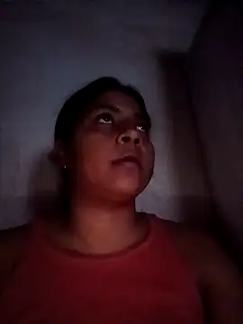 Giselabrunette25 online show from February 2026 11:33:01 PM