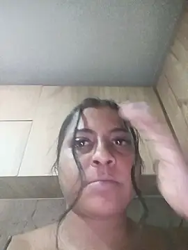 Giselabrunette25 online show from June 2026 05:26:02 PM
