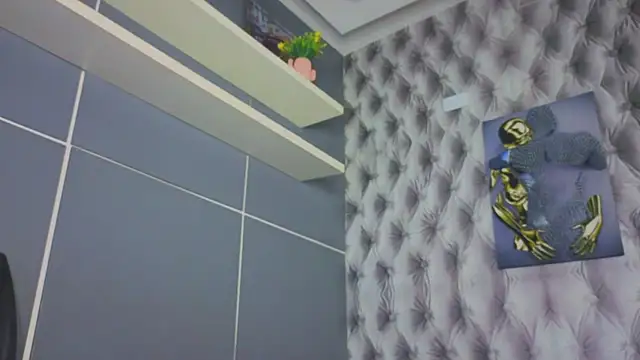 Snapshot of Hilary-banks chatting on September 2025 04:25:01 AM Hilary-banks online show from September 2025 04:25:01 AM