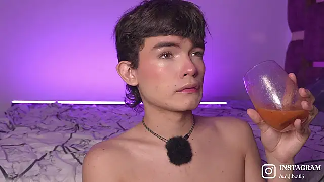 Angelo 018 online show from November 2025 05:43:01 AM