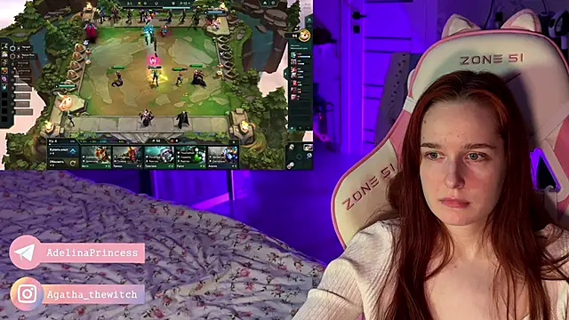 Snapshot of pearl_princess_ chatting on February 2025 02:26:02 AM pearl princess online show from February 2025 02:26:02 AM