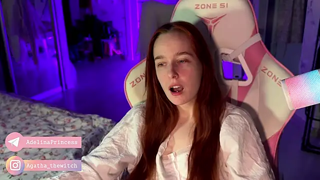 Snapshot of pearl_princess_ chatting on February 2025 12:20:02 AM pearl princess online show from February 2025 12:20:02 AM