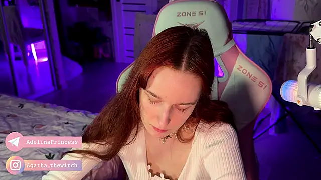 Snapshot of pearl_princess_ chatting on February 2025 10:07:02 PM pearl princess online show from February 2025 10:07:02 PM