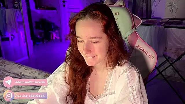 Snapshot of pearl_princess_ chatting on February 2025 12:20:01 AM pearl princess online show from February 2025 12:20:01 AM